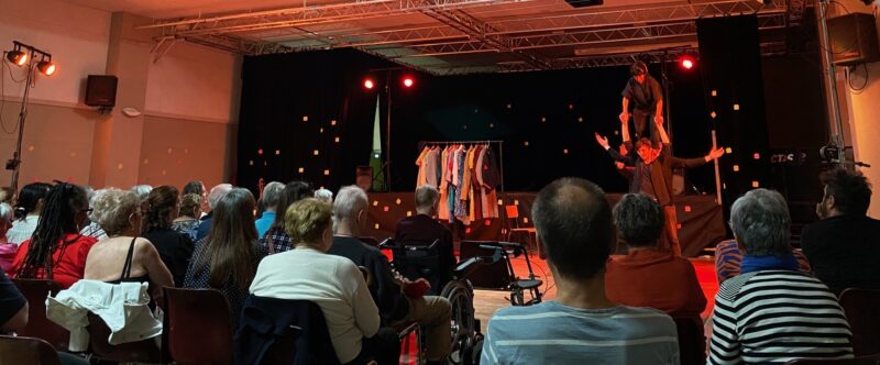 Théâtre « Je Voudrais Vous Dire Que… » à Terrasson